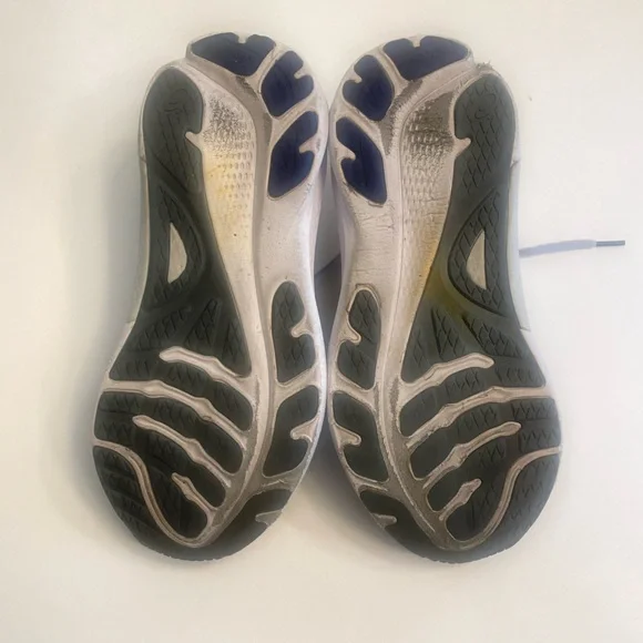 ASICS Women's Athletic Shoes in Light gray and Gold - Picture 7 of 9